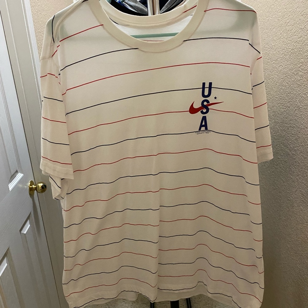 Nike USA T-shirt!